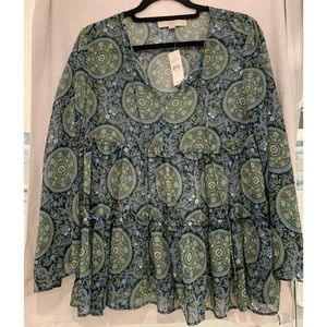 Ann Taylor LOFT flowy top